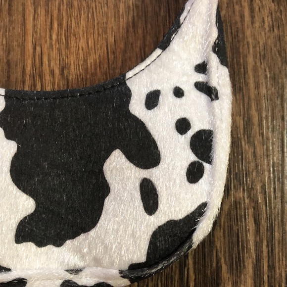 🖤HOST PICK🖤Y2K Cow Print Mini Bag - Picture 2 of 16